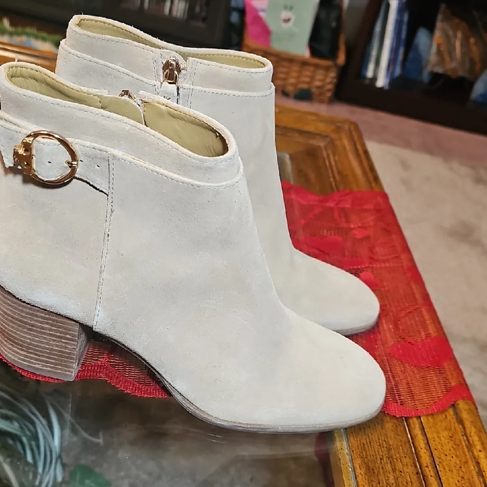 Tory Burch Light Beige Ankle Boots with Gold Accent